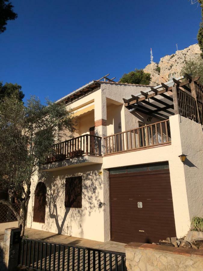 Mediterrania 98 Torroella de Montgrí Exterior foto